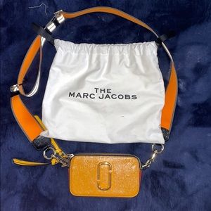 Marc Jacob camera back